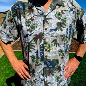 Authentic vintage Tommy Bahama men’s shirt